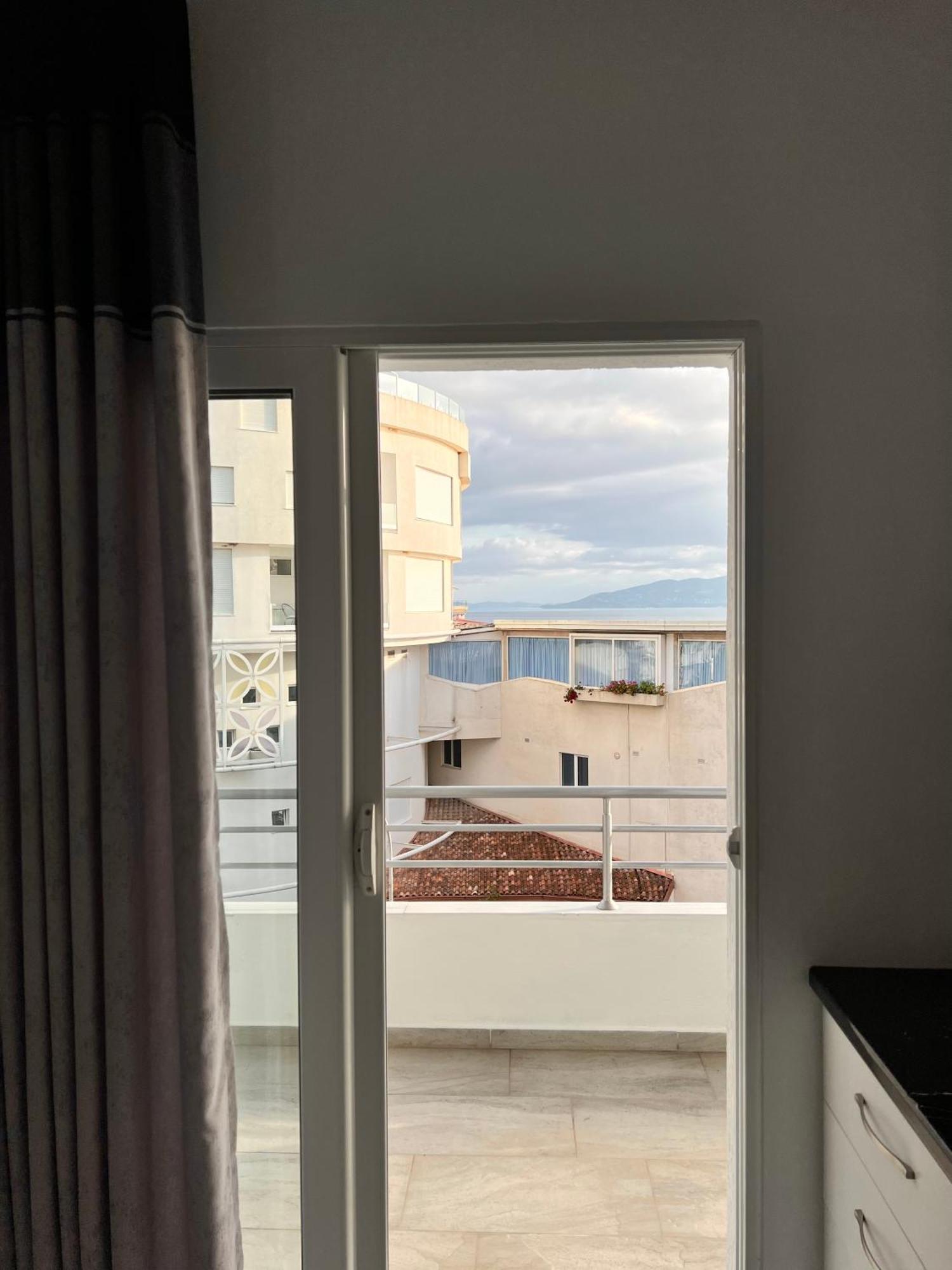 Gjoka Apartments, In Front Of Bougainville Bay Sarandë Quarto foto