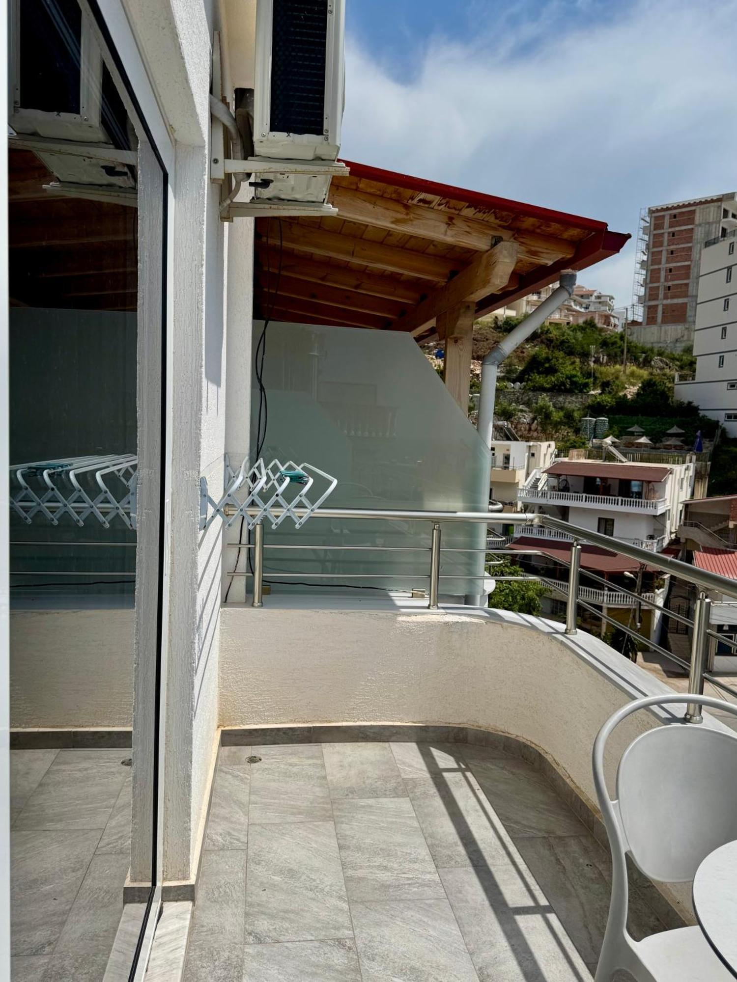 Gjoka Apartments, In Front Of Bougainville Bay Sarandë Exterior foto